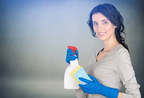 Accepted payment methods for secure oven cleaning in Shoreditch